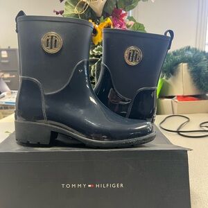 Brand New Tommy Hilfiger Navy Blue Rain Boots